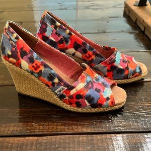 Floral Toms wedges